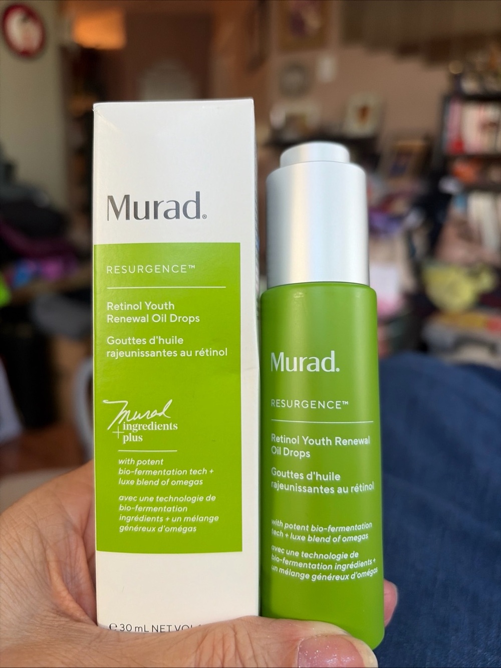 Murad Resurgence Retinol Youth Renewal Serum 30ml.  New in Box!